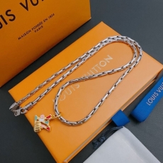 Louis Vuitton Necklaces